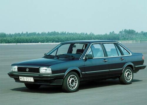 Ficha Técnica de Volkswagen Santana Sedan De 1982 até 1985.